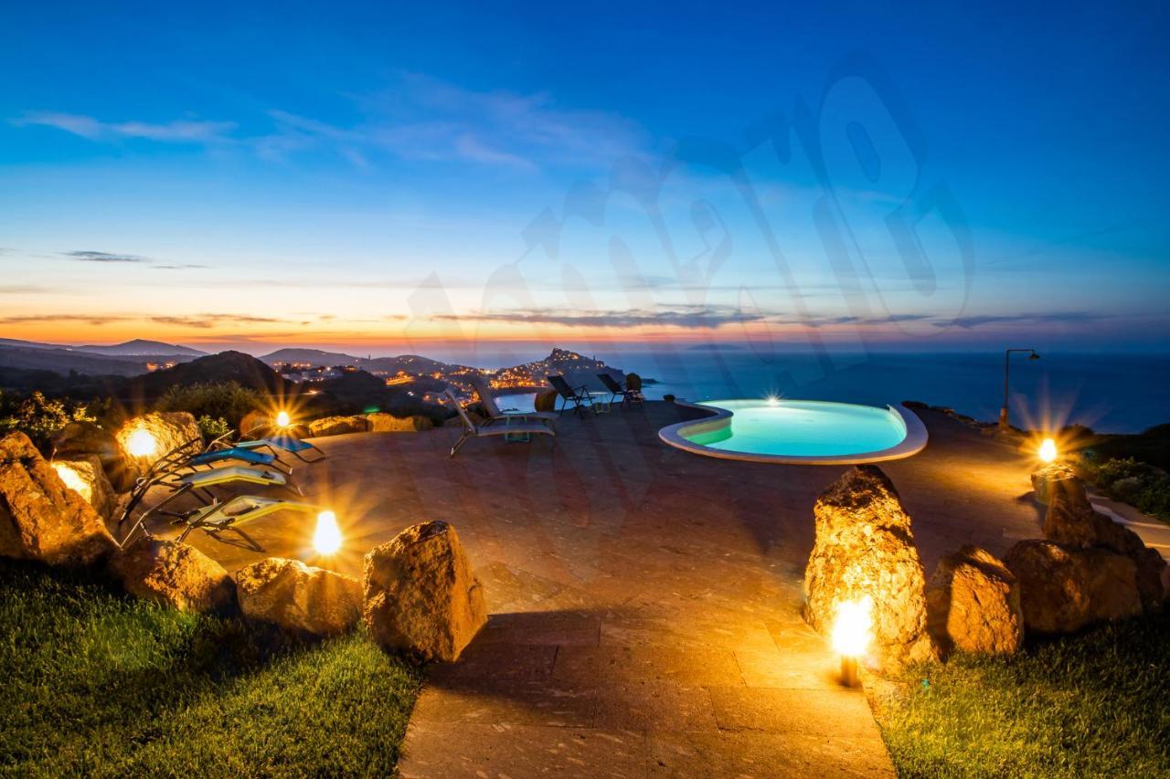 Villa BAJA MARAE con piscina privata Castelsardo Esterno foto